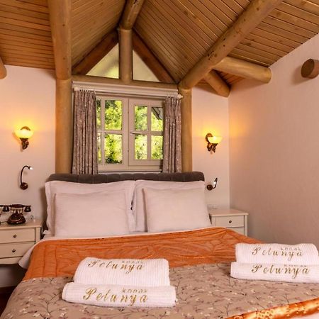 Petunya Konak Boutique Hotel İçmeler Luaran gambar
