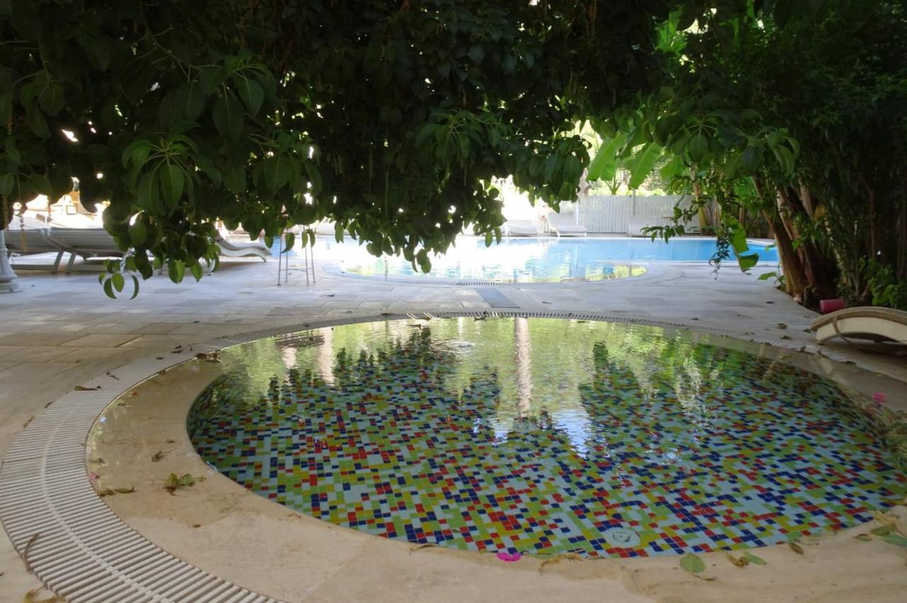 Petunya Konak Boutique Hotel İçmeler Luaran gambar